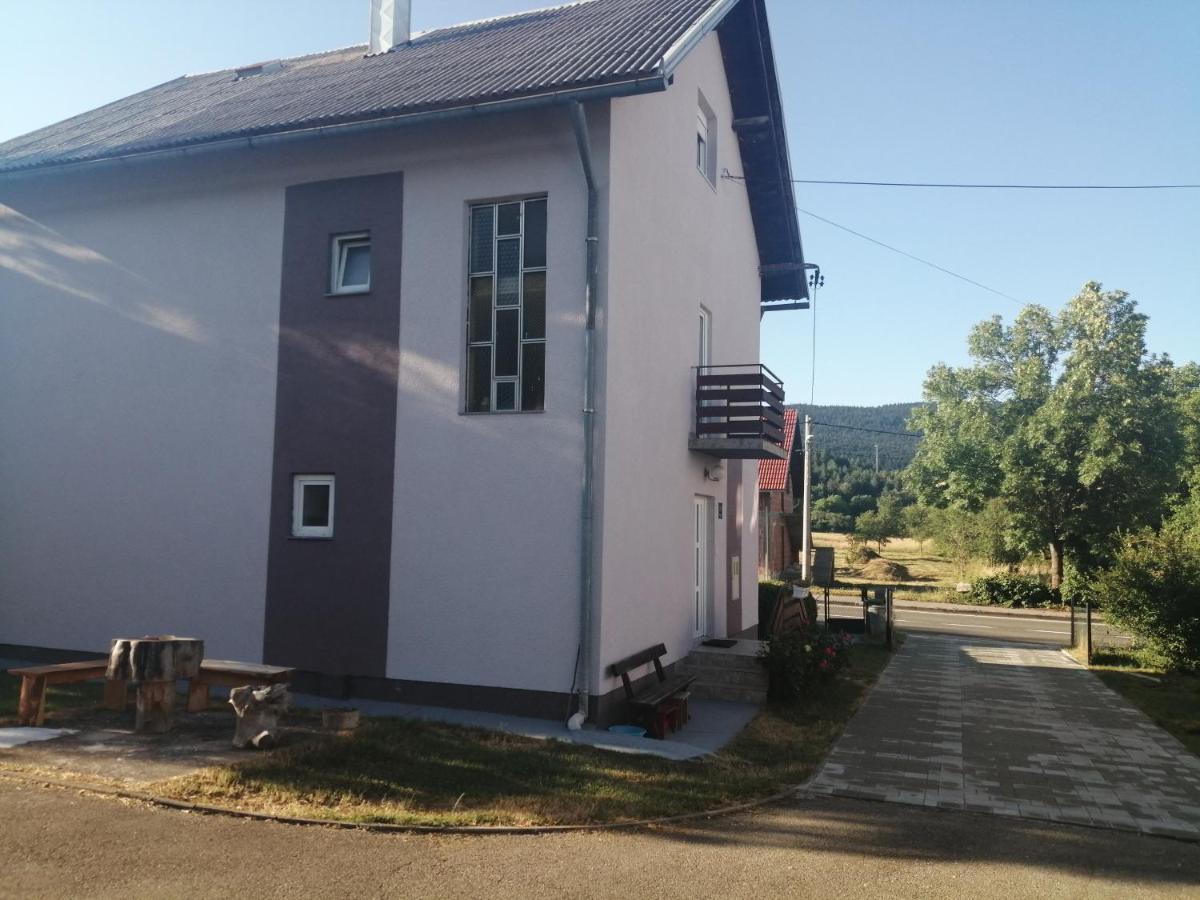 House Natali Lägenhet Vrhovine Exteriör bild